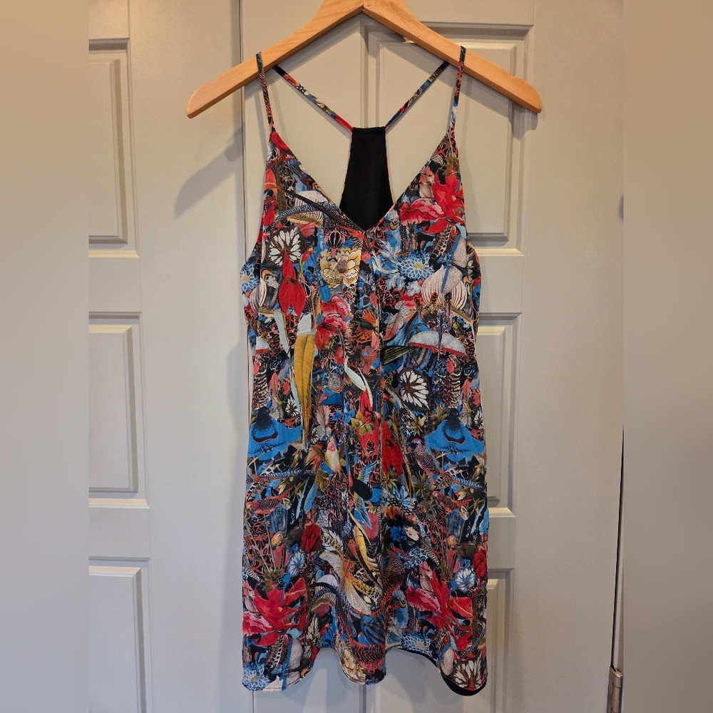 Alice + Olivia 100% Silk T-Back Top, Size Small